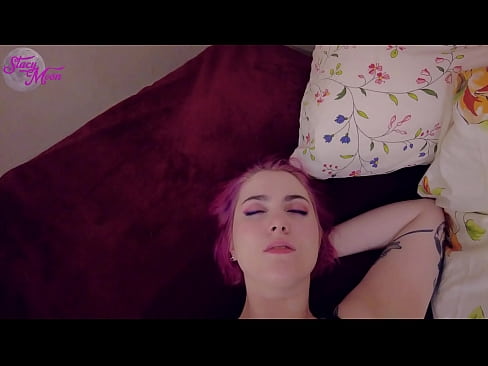 ❤️ Šuchtavá spolužiačka požiadala, aby sme s ňou mohli vynechať OBG, a tak sme šukali bez kondómu ❤❌ Šukanie video na nás